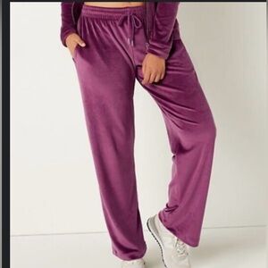 PINK Victoria's Secret Velvet Wide-Leg Joggers in Plum